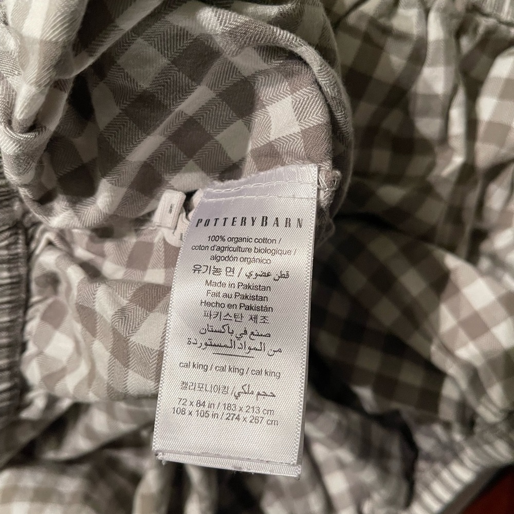 Pottery Barn Gingham Gray Cali King Fitted Sheet